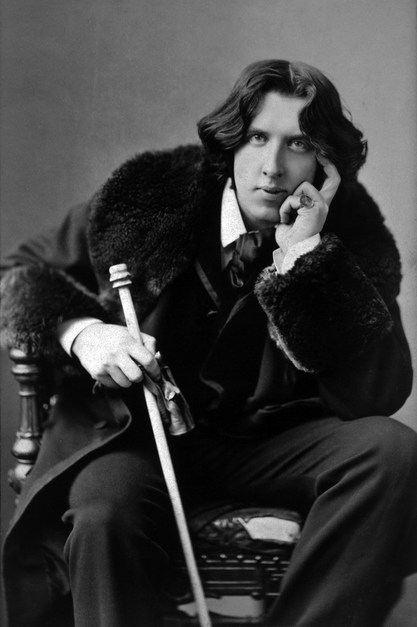 Oscar Wilde - clánek o slavných autorech v KNIHCENTRUM Revue